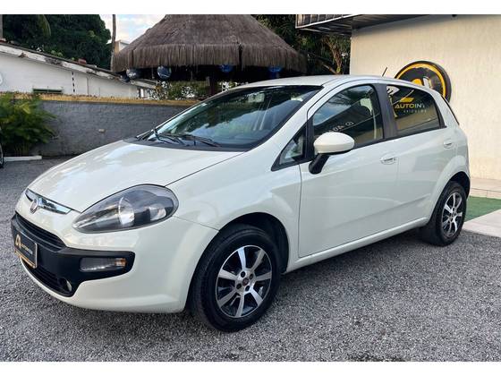 FIAT PUNTO 1.4 ATTRACTIVE 8V FLEX 4P MANUAL FIAT PUNTO 1.4 ATTRACTIVE 8V FLEX 4P MANUAL